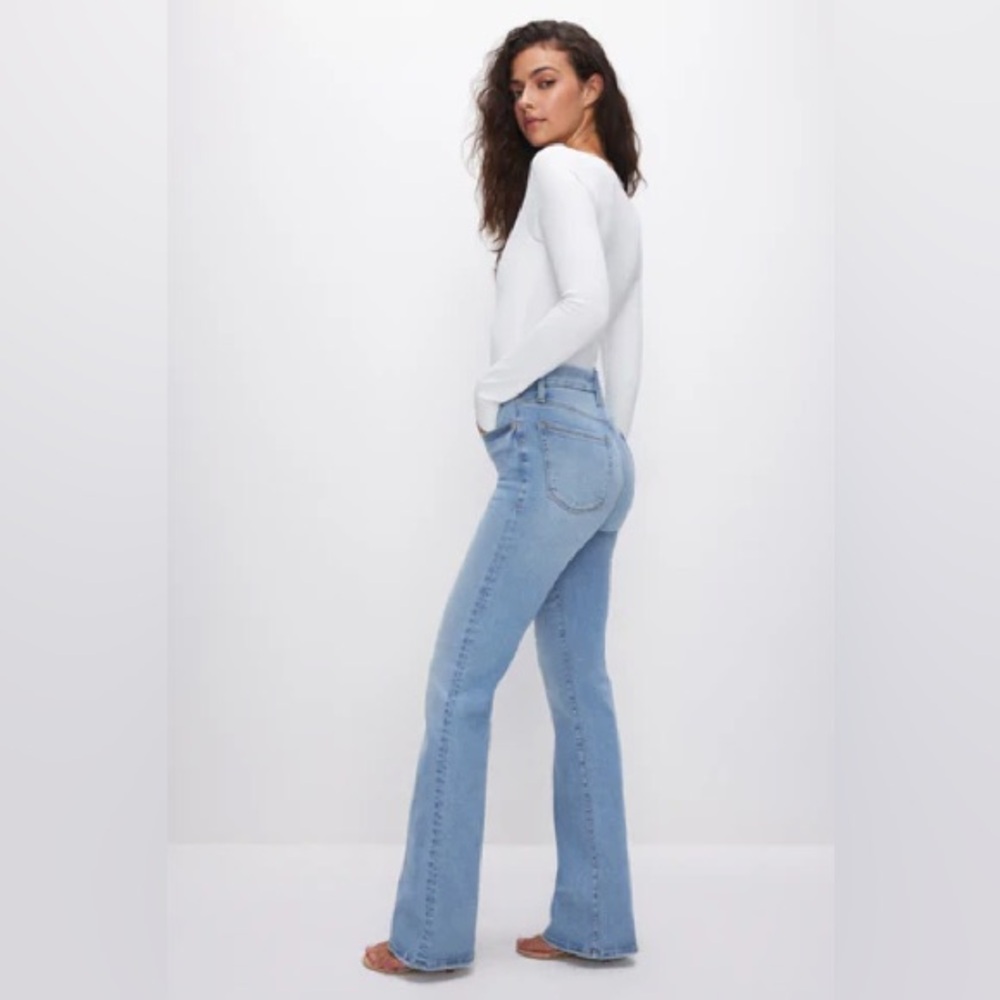 GOOD AMERICAN ALWAYS FITS CLASSIC SLIM BOOTCUT JEANS